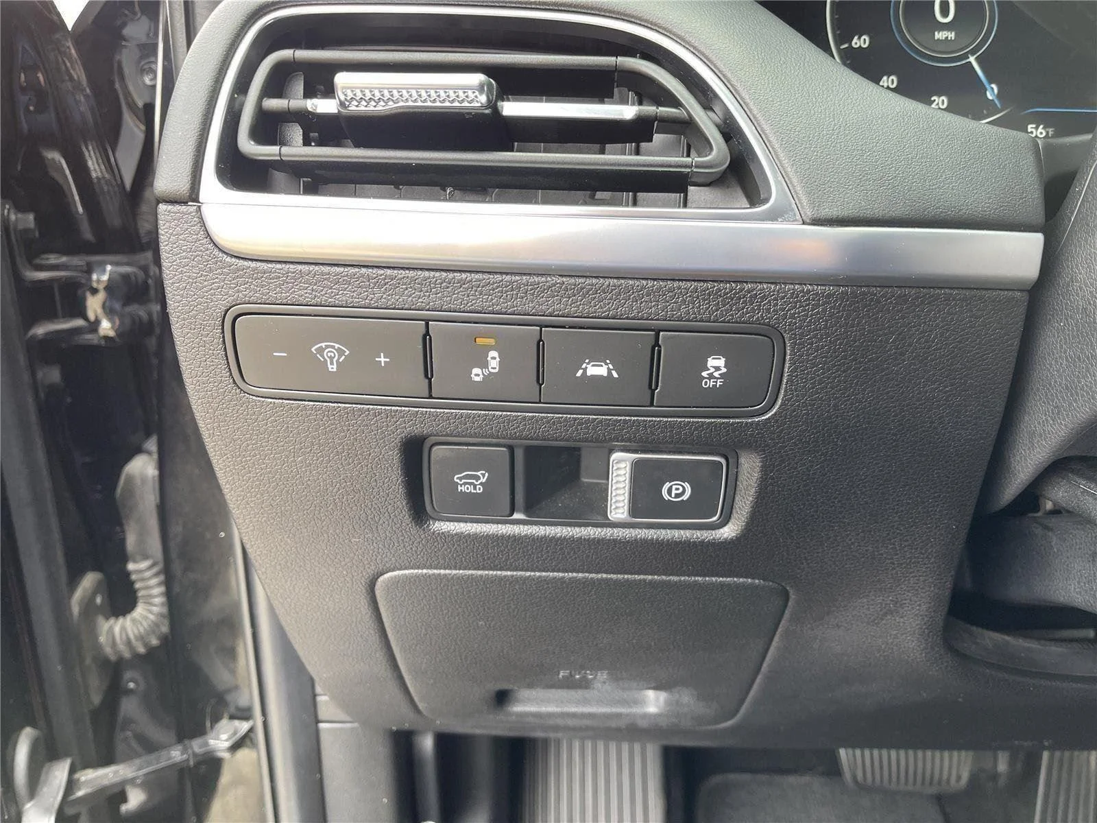 Used 2021 Black Hyundai Calligraphy image 19