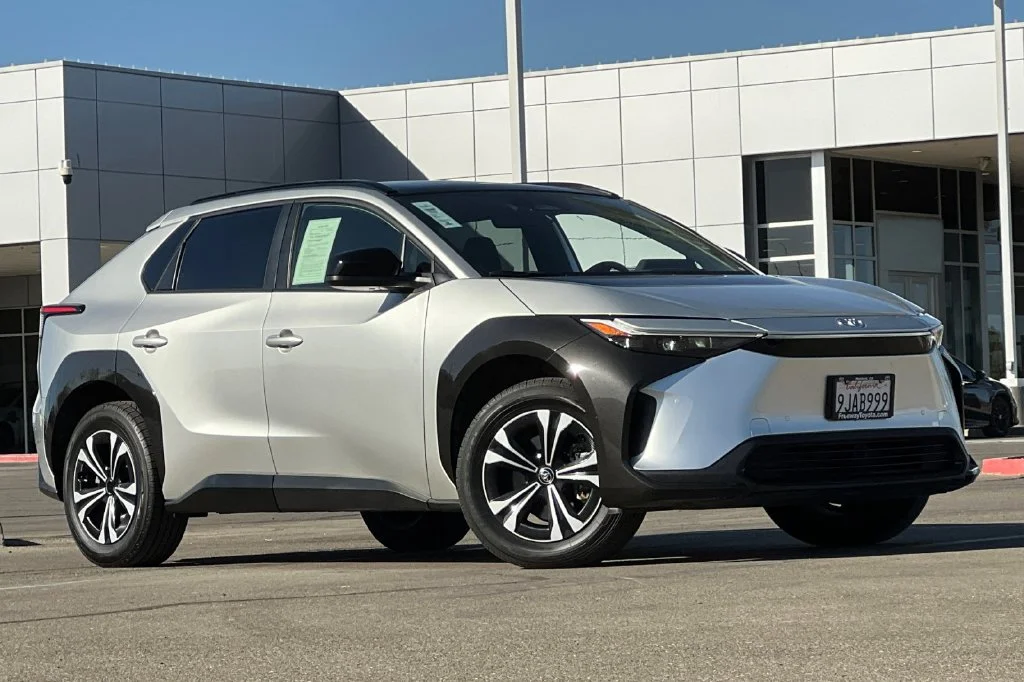Certified Used 2023 Silver Toyota XLE image 2