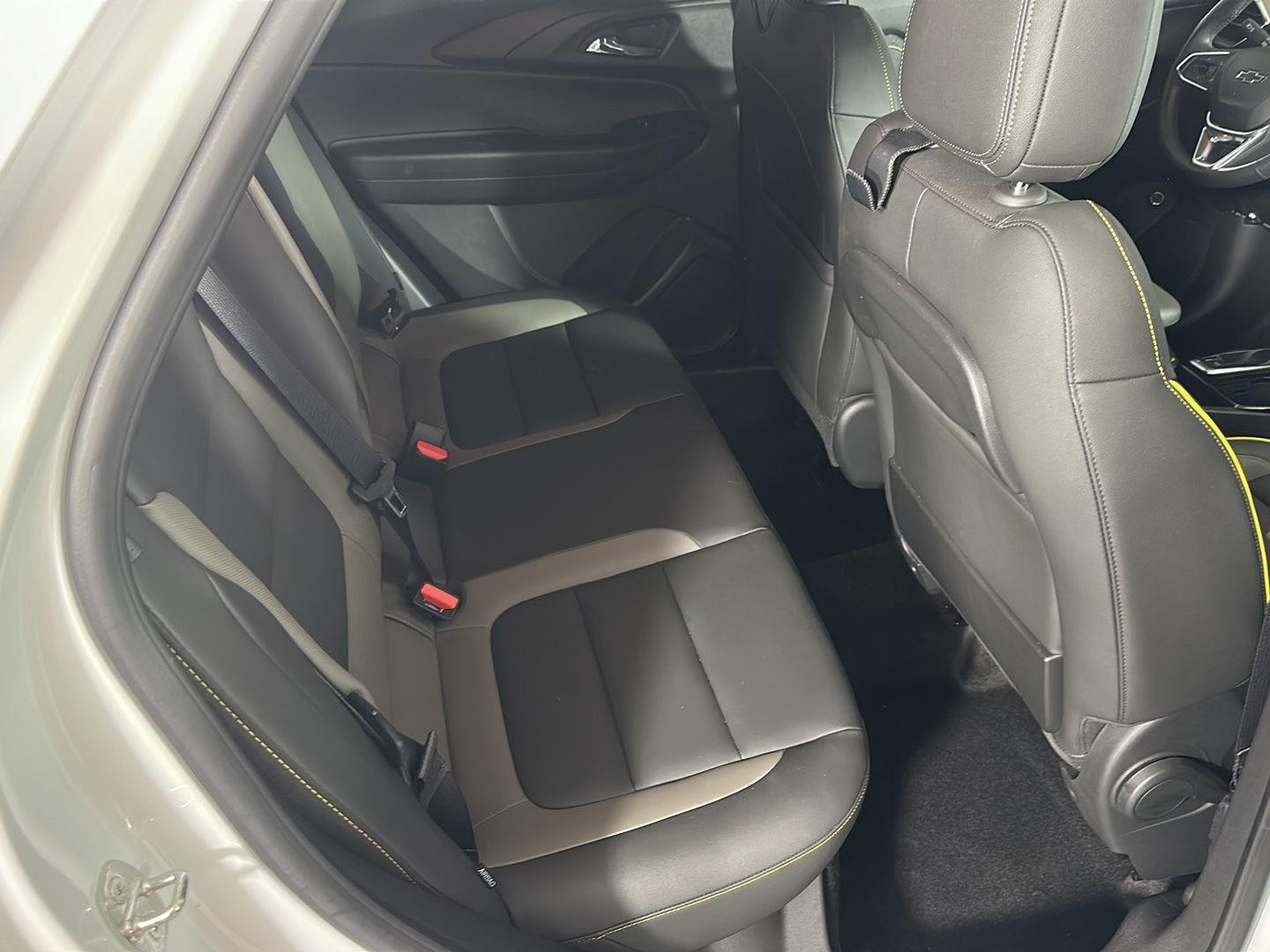 Used 2024 Summit White Chevrolet ACTIV image 7