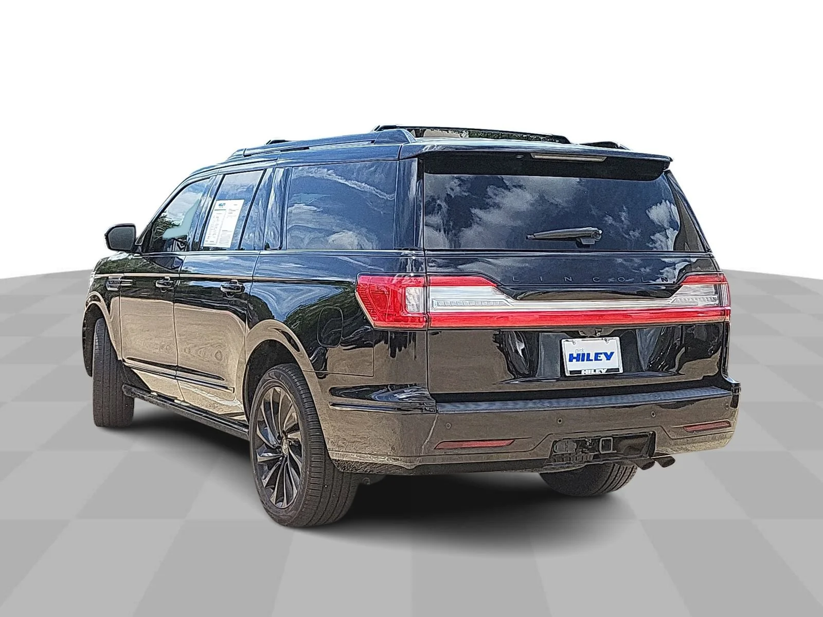Used 2020 Black Lincoln Reserve L image 6