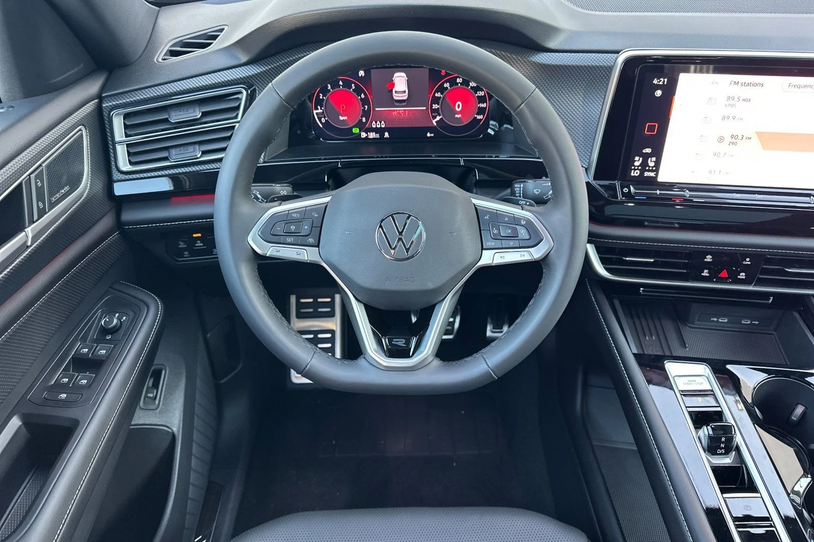 2026 Volkswagen Atlas Cross Sport SEL Premium R-LINE - Photo 12
