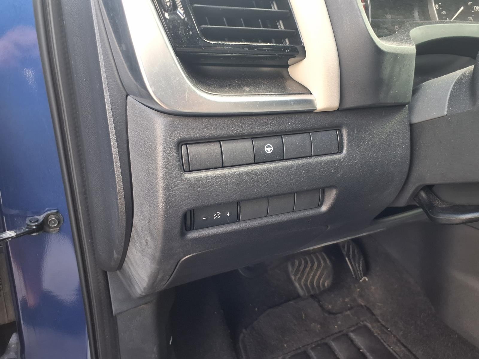 2022 Nissan Rogue SV Blue at Robbins Nissan