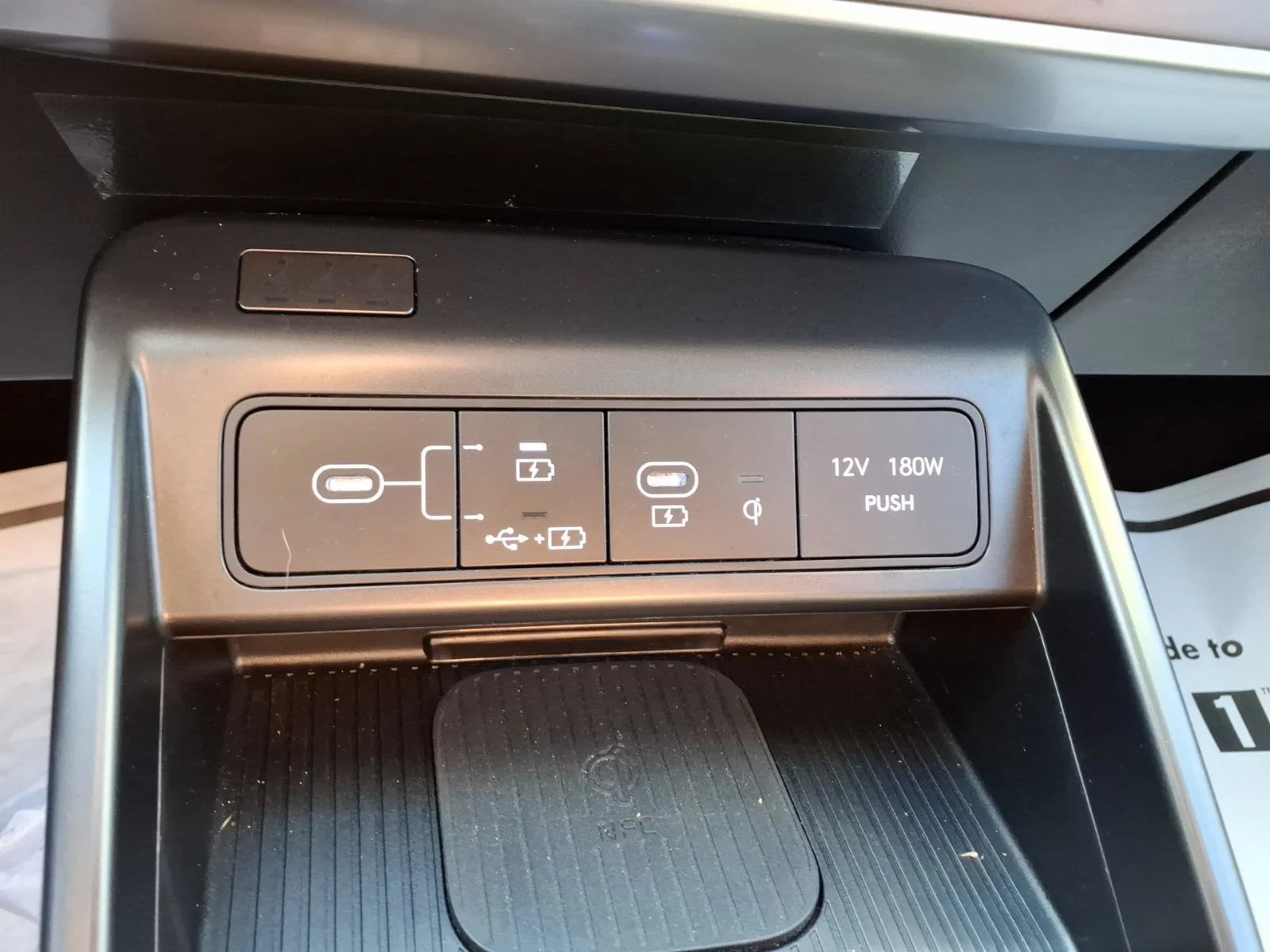 Certified Used 2025 Atlas White Hyundai Limited image 25