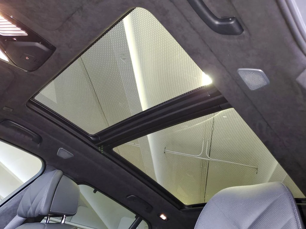 New 2026 Skyscraper Grey Metallic BMW M60i image 17