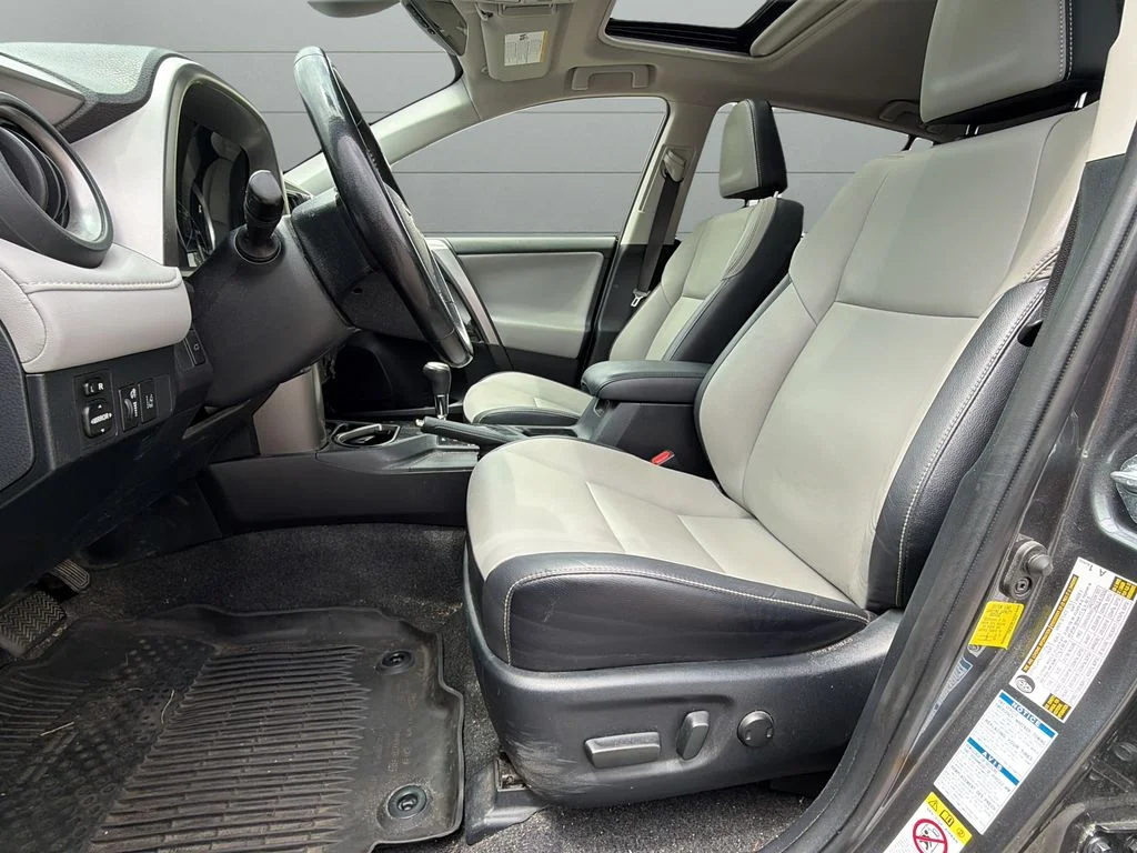 Used 2018 Gray Toyota Limited image 10