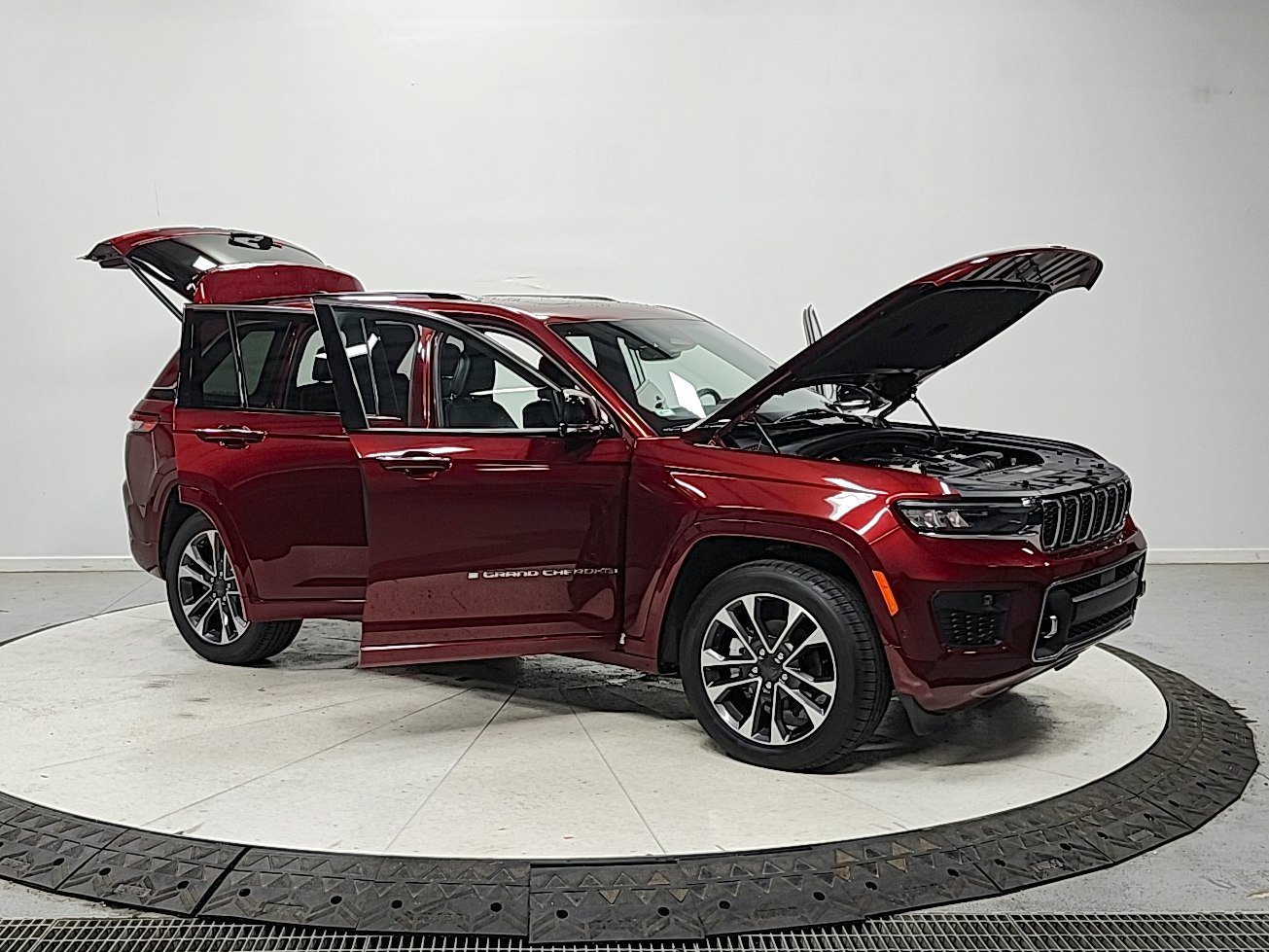 2023 Jeep Grand Cherokee Overland - Photo 10