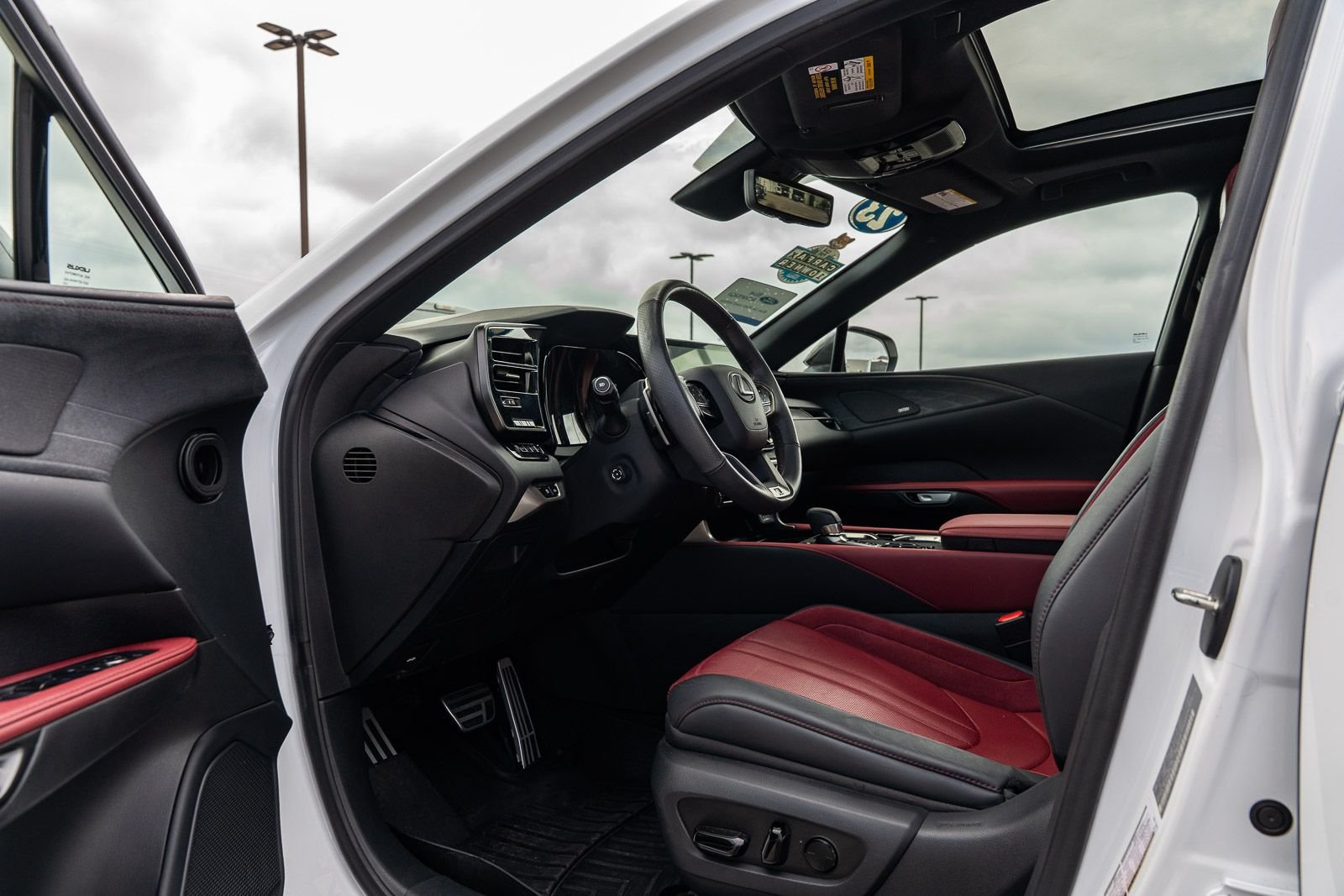 Certified Used 2023 White Lexus 500h F SPORT Performance image 18