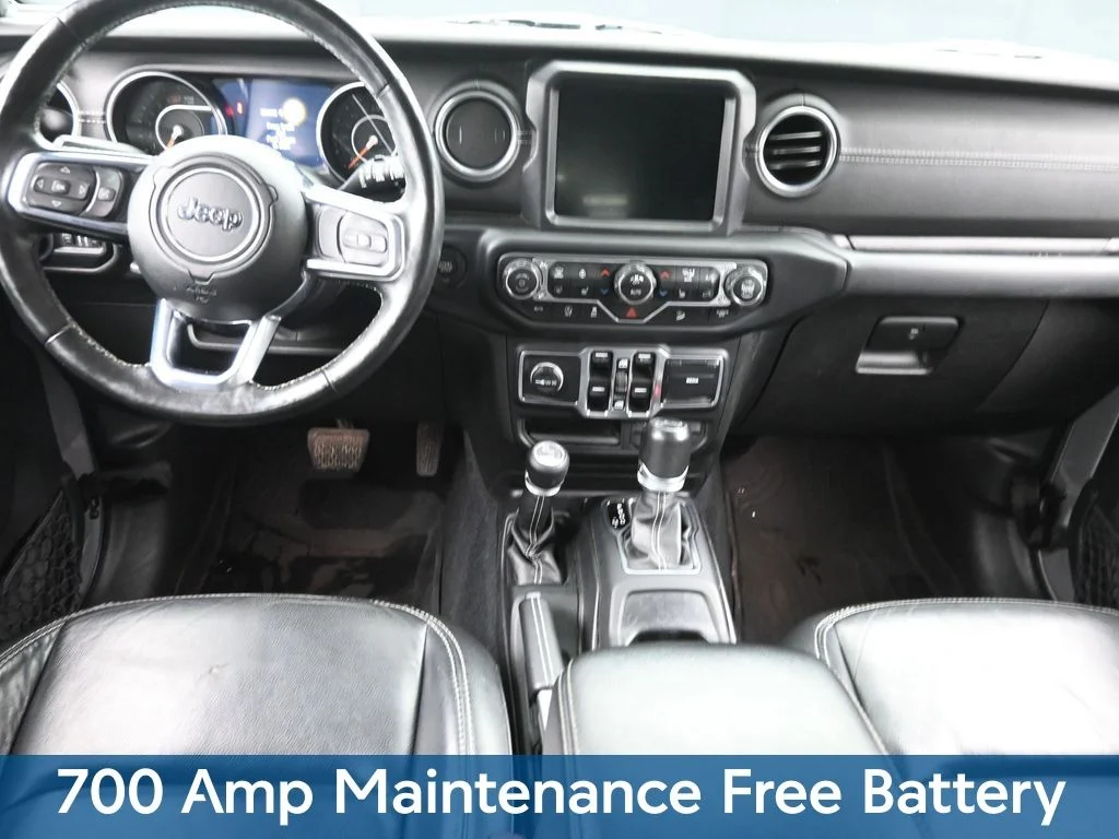 Used 2018 Silver Jeep Unlimited Sahara image 16