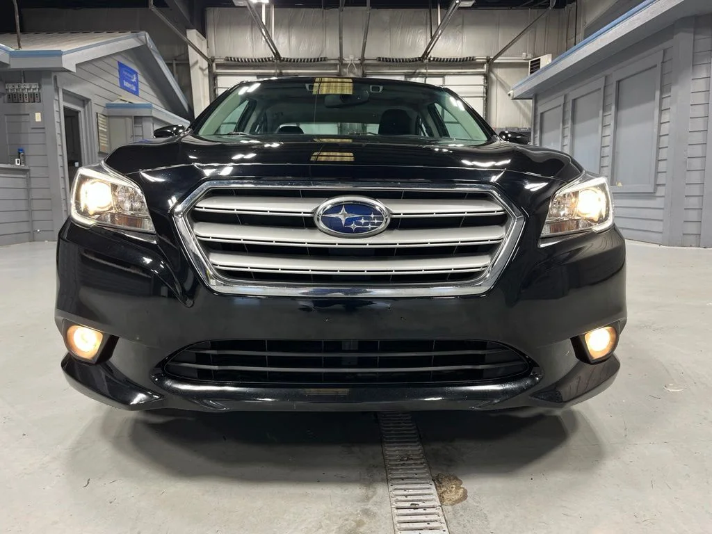 Used 2016 Subaru Legacy 2.5i Limited with VIN 4S3BNBN6XG3023619 for sale in Crystal Lake, IL