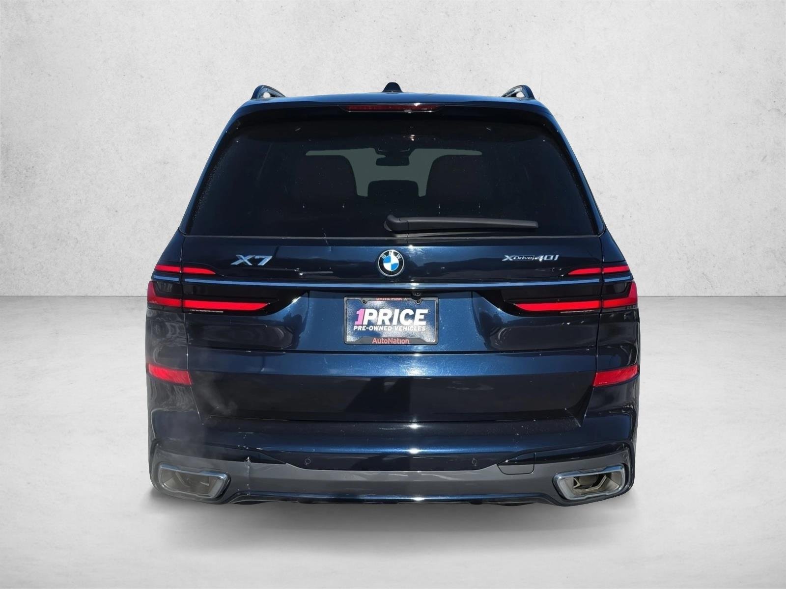 Used 2023 Carbon Black Metallic BMW xDrive40i image 6