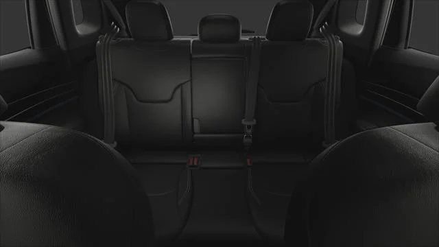 New 2026 Red Hot Pearl-Coat Exterior Paint Jeep Limited image 3