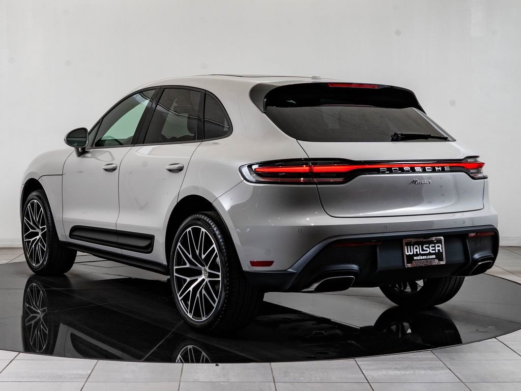 New 2026 Chalk Porsche  image 3