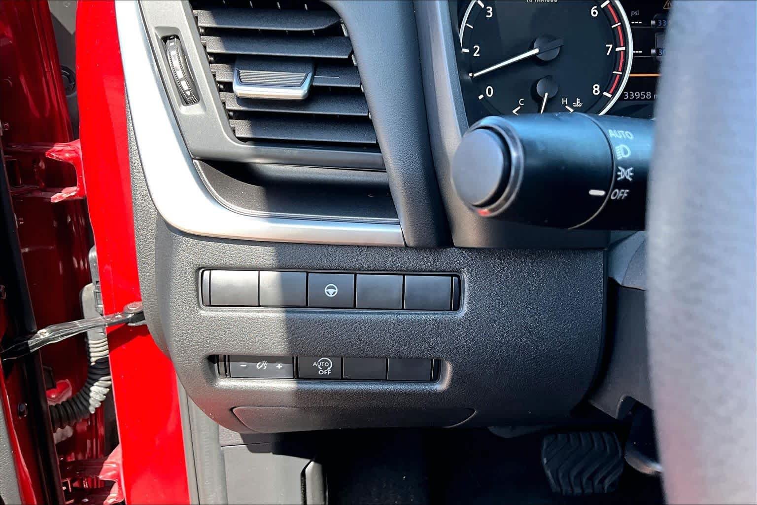 Used 2023 Scarlet Ember Tintcoat Nissan SV image 32