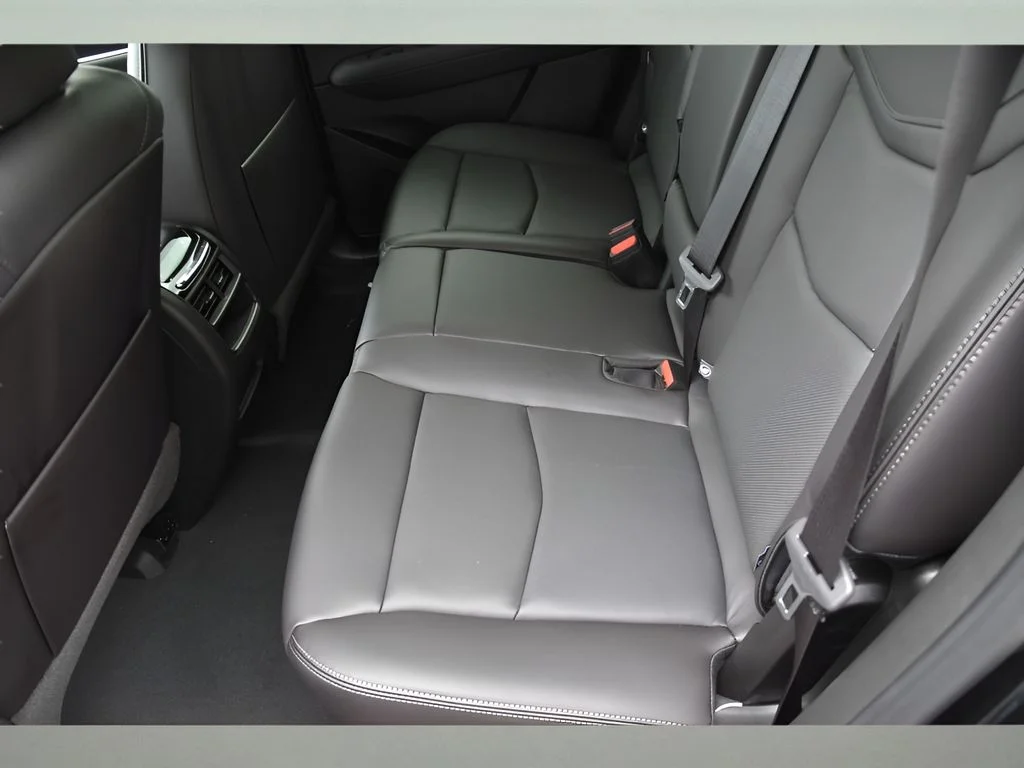 2025 Cadillac XT5 Premium Luxury - Photo 14