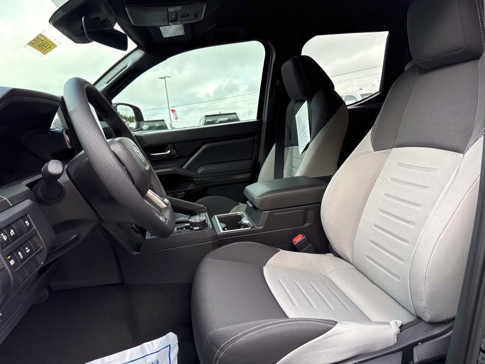 2025 Toyota Tacoma TRD Off Road - Photo 9