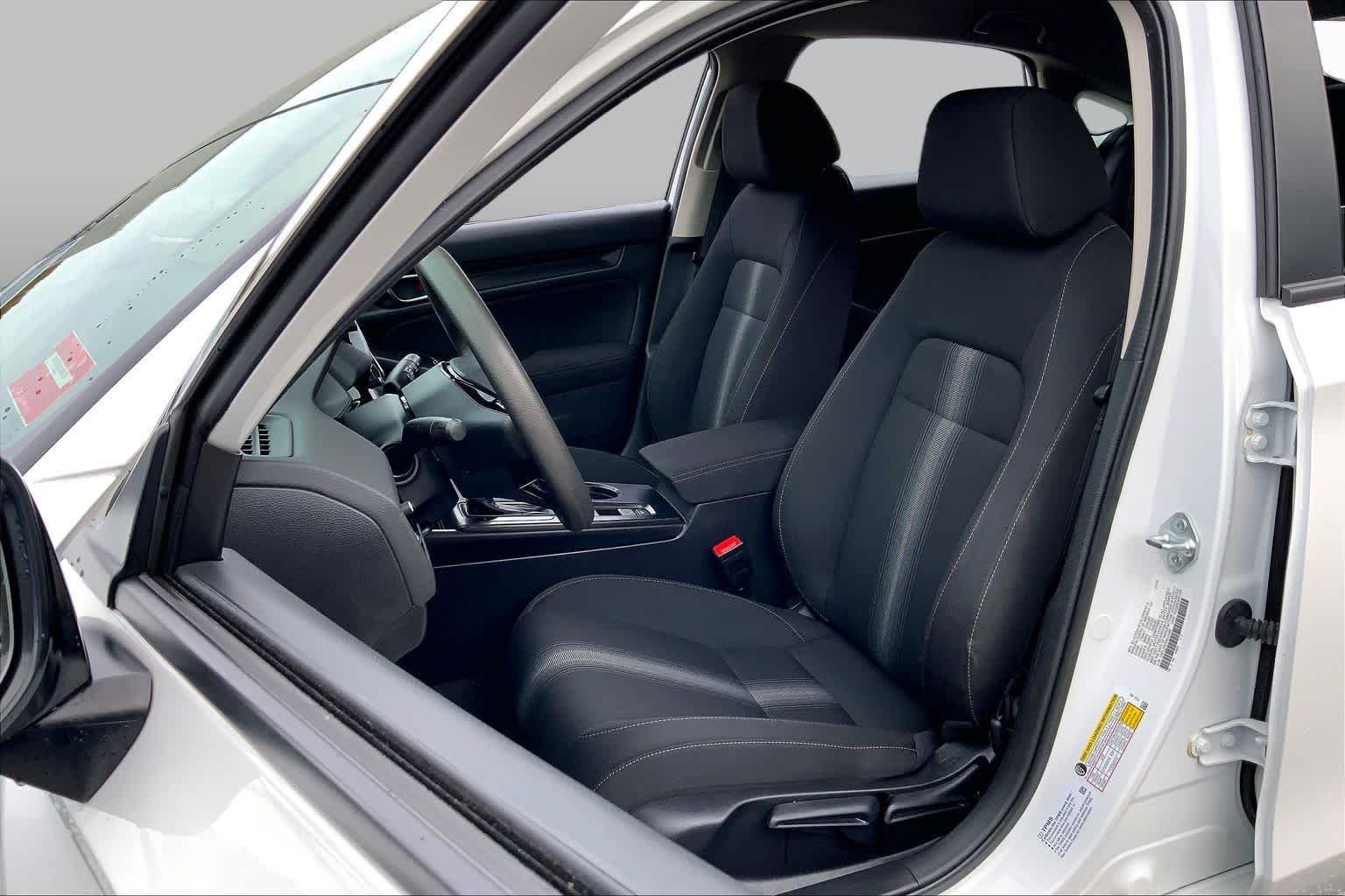 Certified Used 2024 Platinum White Pearl Honda LX image 9