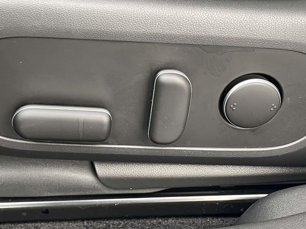 2024 Hyundai IONIQ 5 SEL - Photo 7