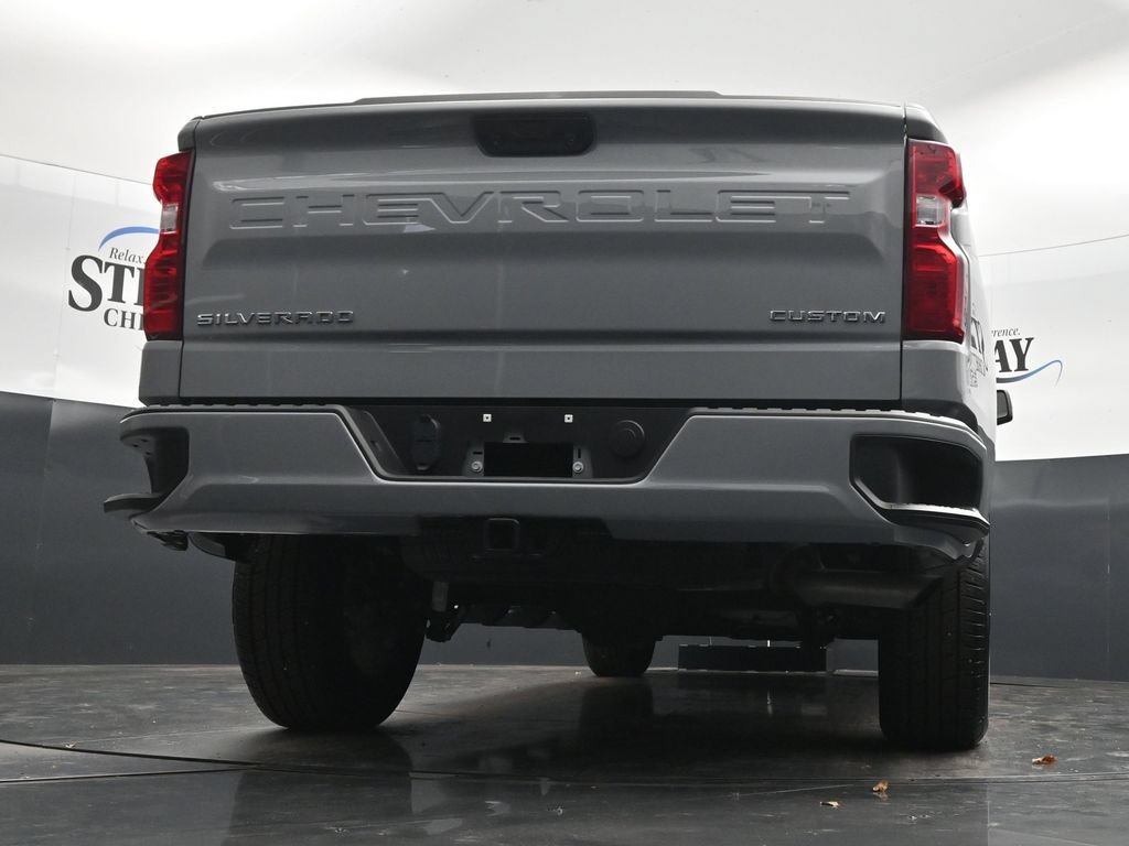 2025 Chevrolet Silverado 1500 Custom - Photo 31