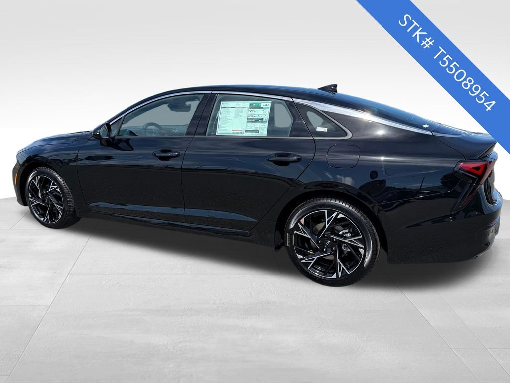 New 2026 Aurora Black Pearl Kia GT-Line FWD image 5