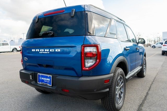 New 2024 Blue Metallic Ford Big Bend® image 5