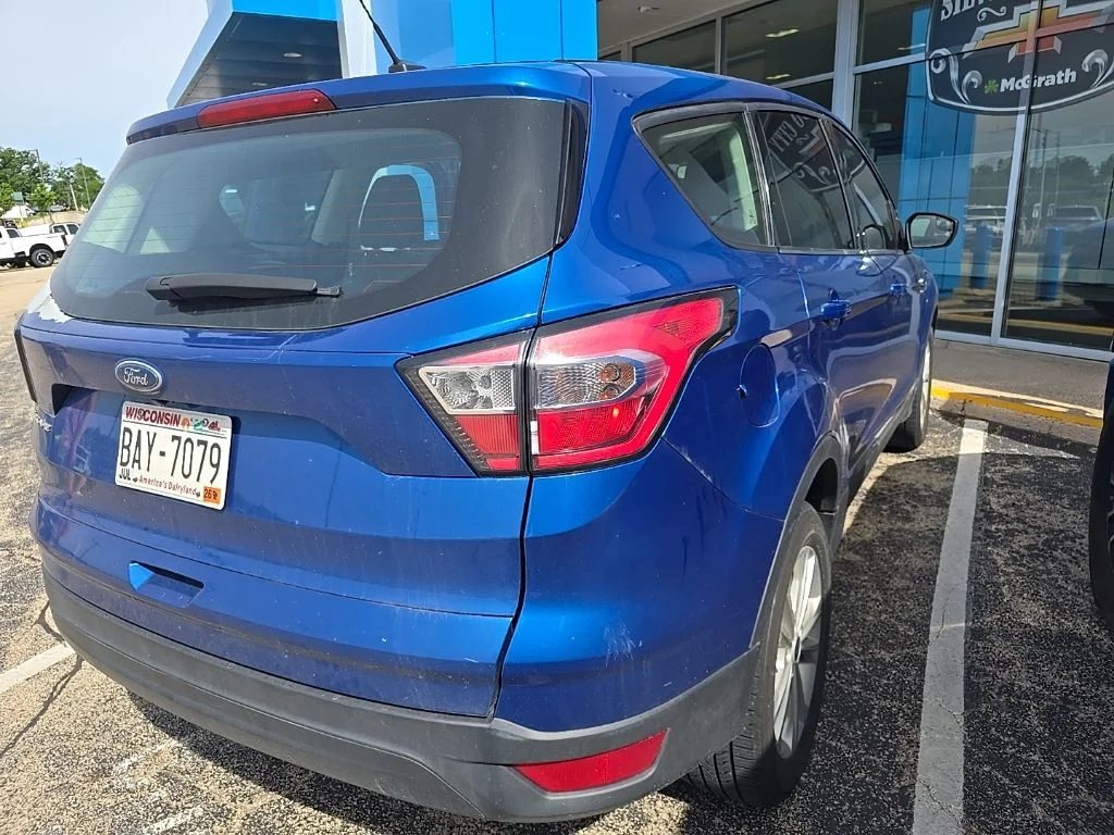 Used 2017 Blue Ford S image 6