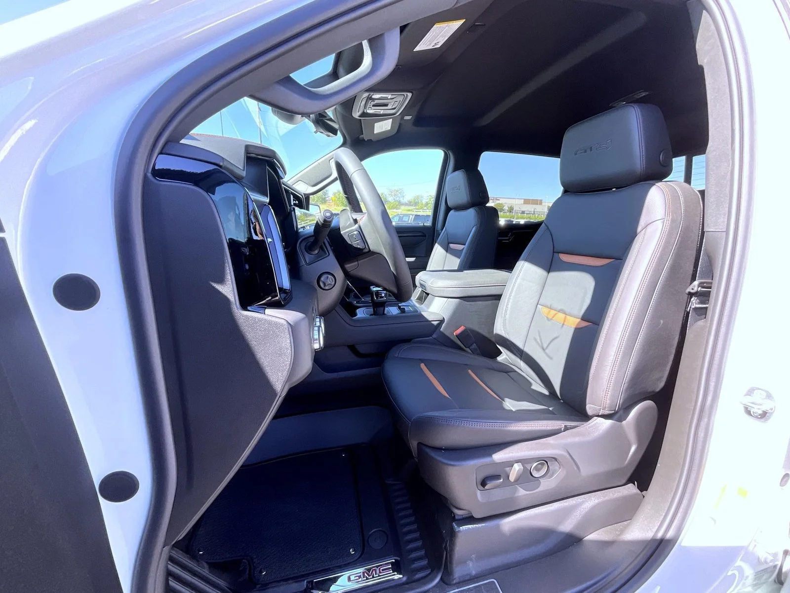 New 2026 Summit White GMC AT4 image 10