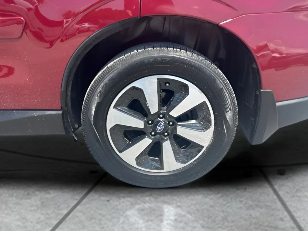 Used 2018 Red Subaru 2.5i image 21