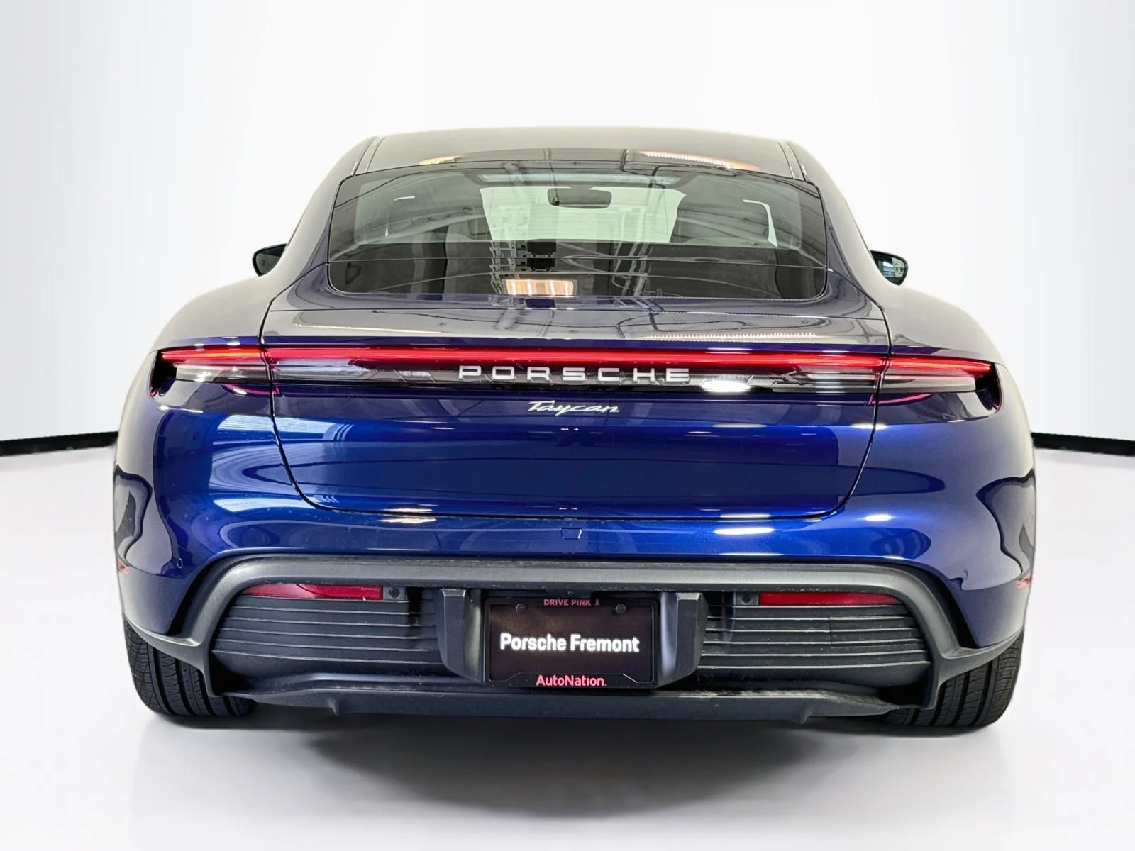 New 2026 Gentian Blue Metallic Porsche  image 10