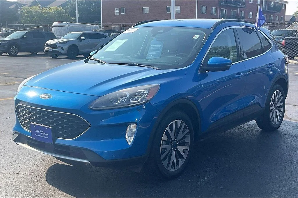 Used 2020 Blue Ford Titanium image 11