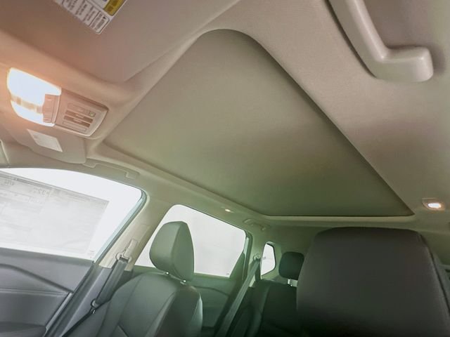 New 2026 Everest White Pearl TriCoat Nissan Dark Armor™ image 23