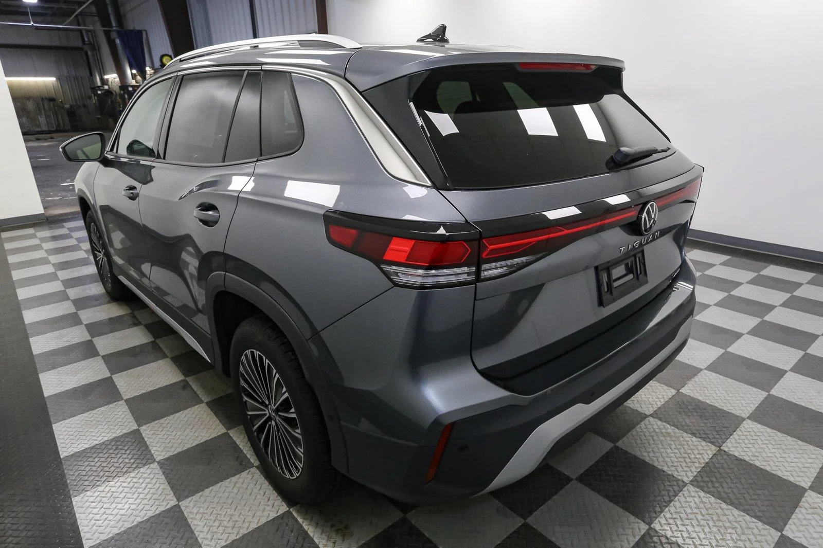 New 2026 Platinum Gray Metallic Volkswagen S image 9