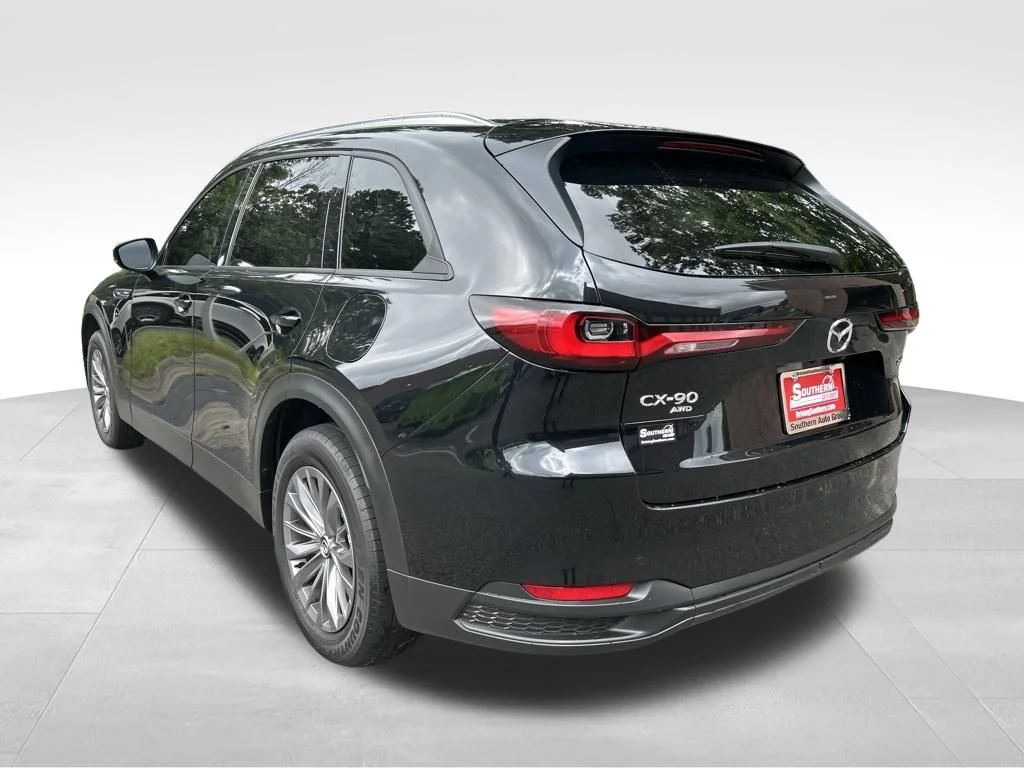 Used 2025 Black Mazda 3.3 Turbo Preferred image 3
