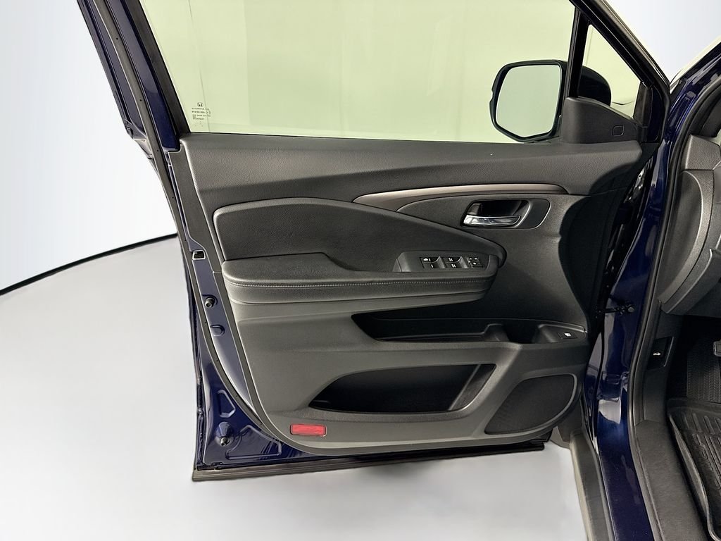 2022 Honda Pilot Sport - Photo 24