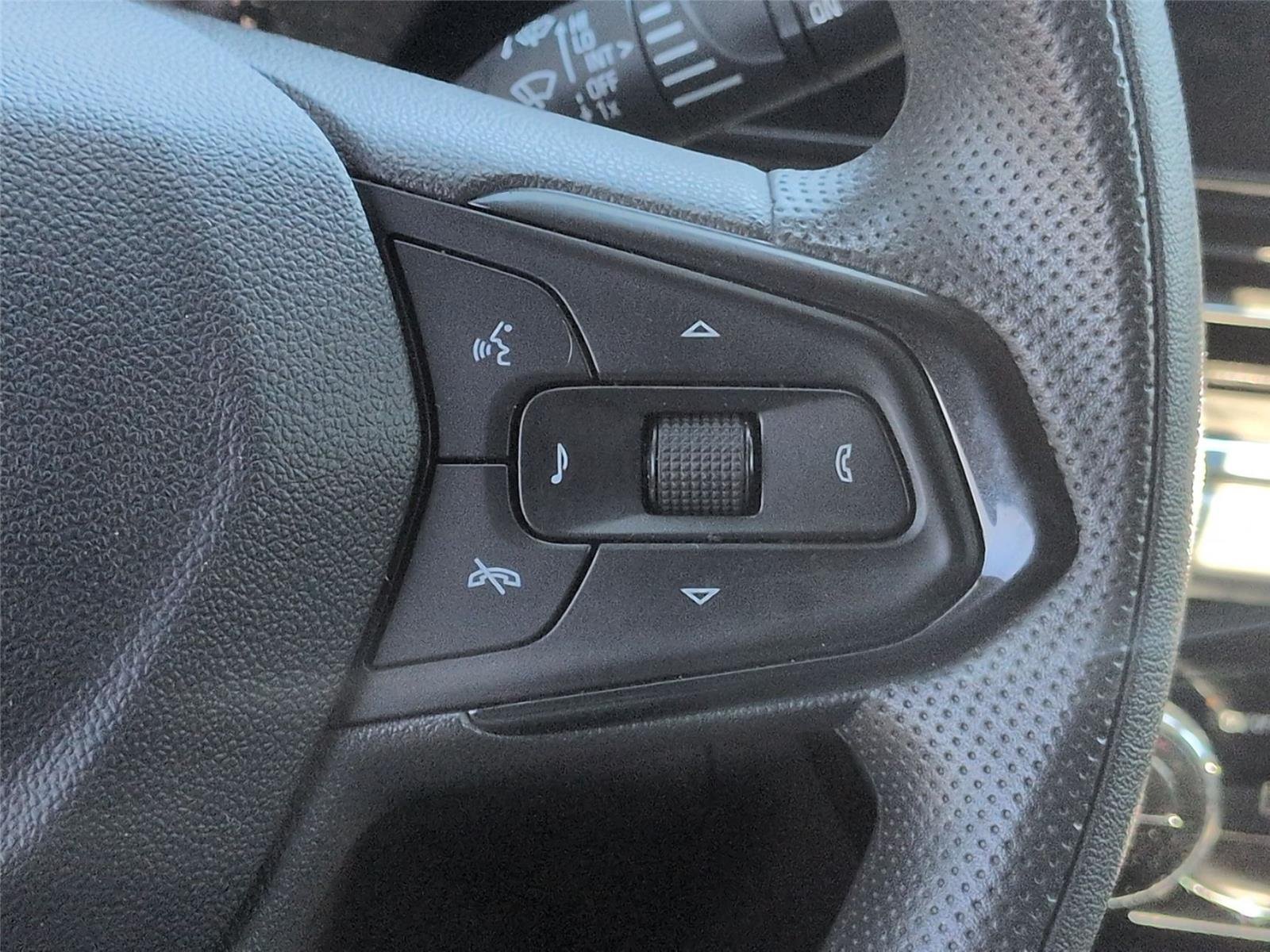 Used 2025  CHEVROLET 1LT image 21