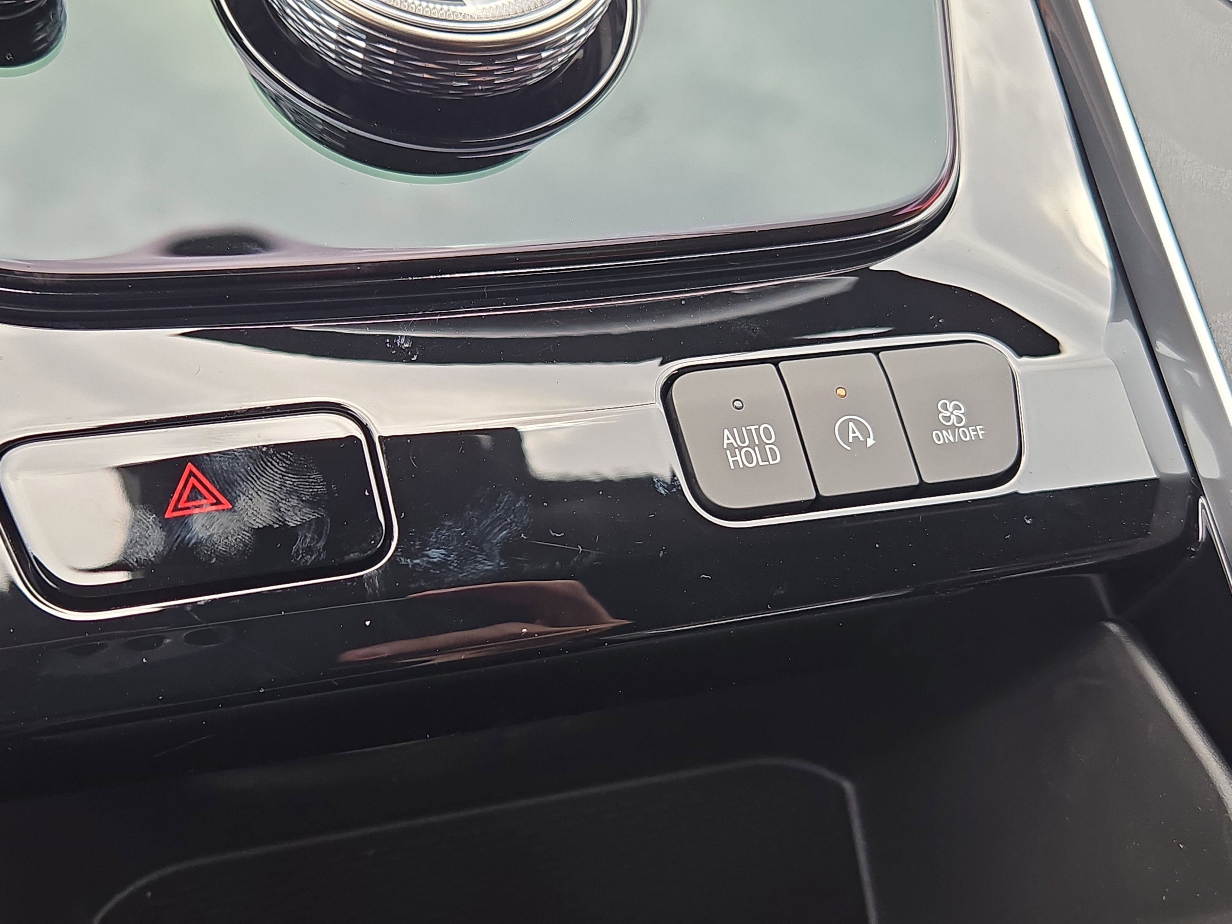 2026 Cadillac Escalade Luxury - Photo 36