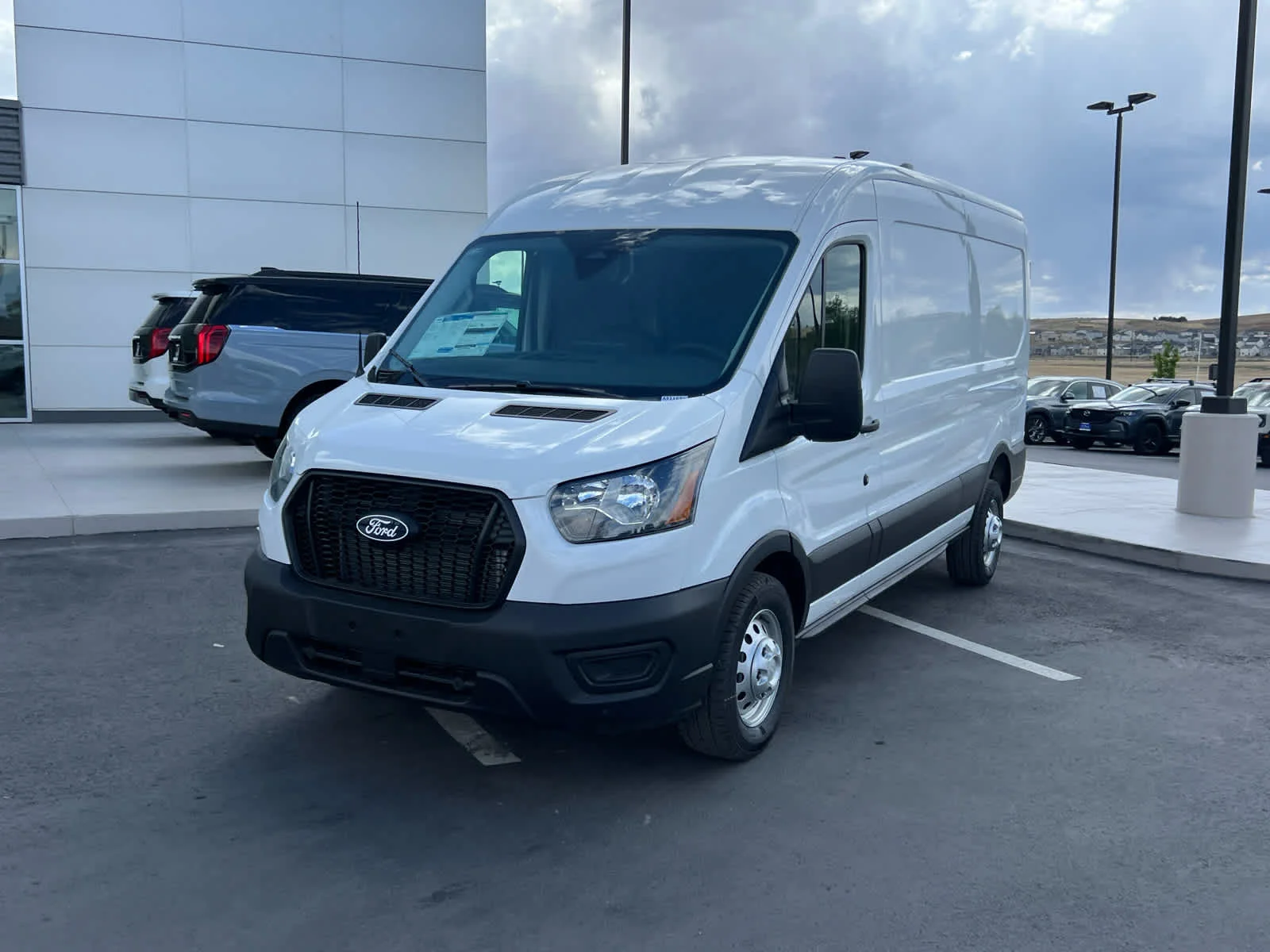 New 2026 Oxford White Ford Cargo Van image 3