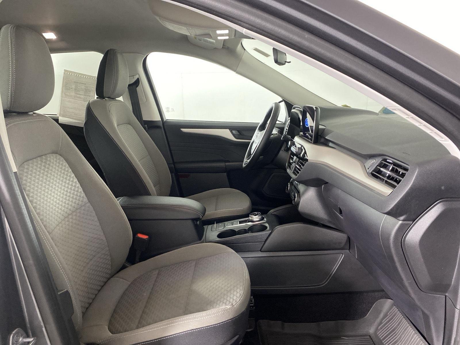 Used 2022 Carbonized Gray Ford SE image 37