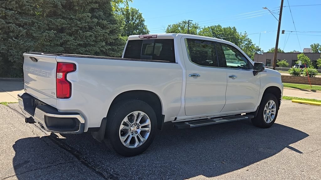 Used 2021 IRIDESCENT PEARL TRICOAT Chevrolet LTZ image 35