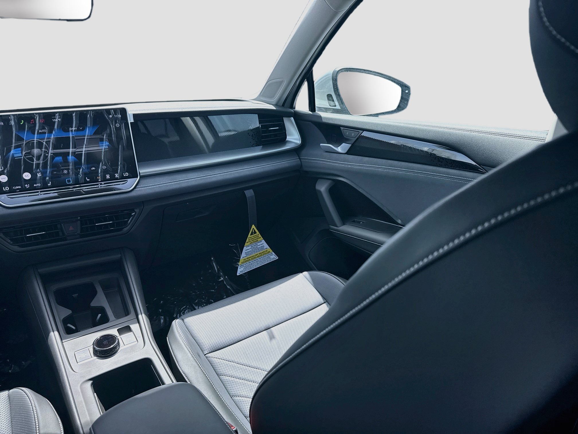 New 2026 White Volkswagen SE image 18