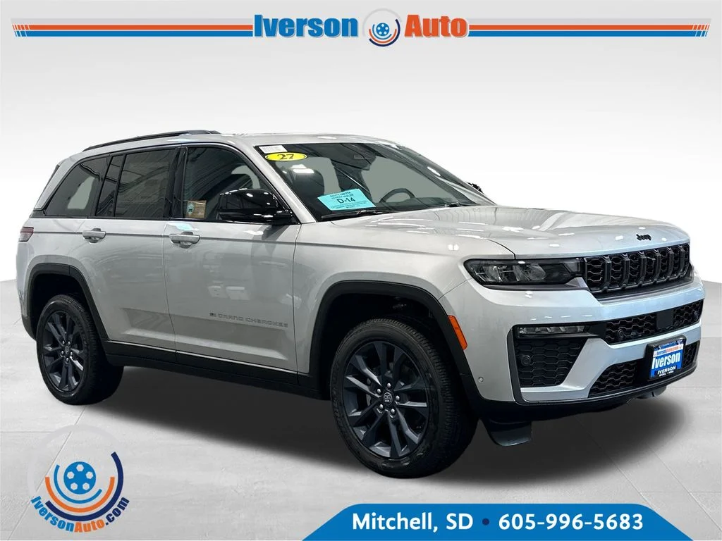 New 2026 Silver Zynith Exterior Paint Jeep Limited image 1