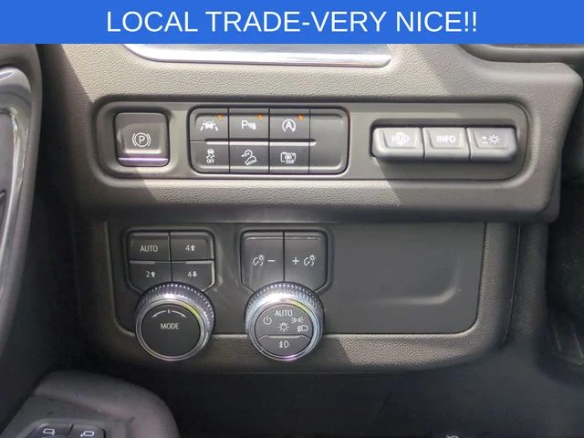 Used 2023 White GMC AT4 image 21