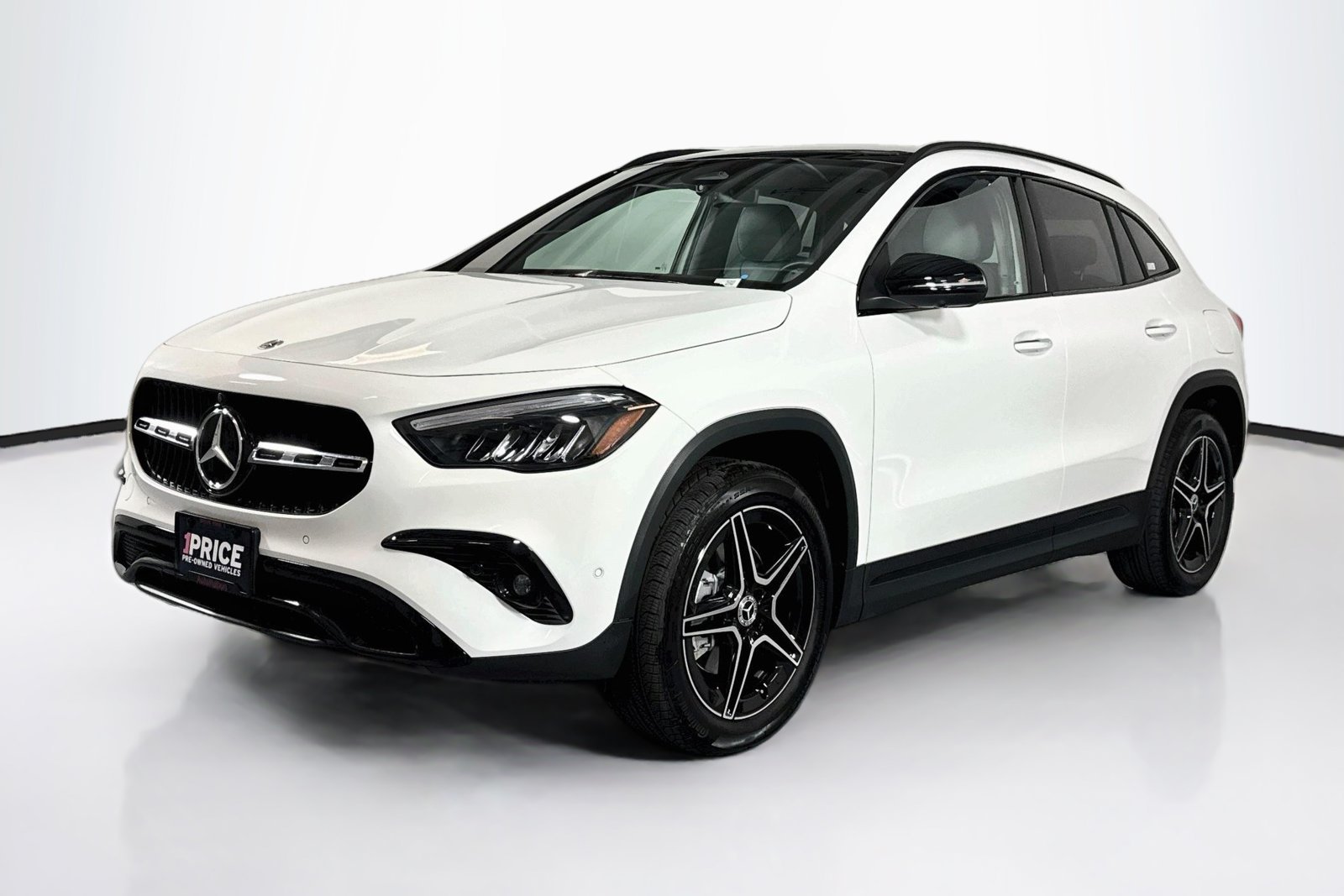 Certified Used 2026 Polar White Mercedes-Benz GLA 250 image 1