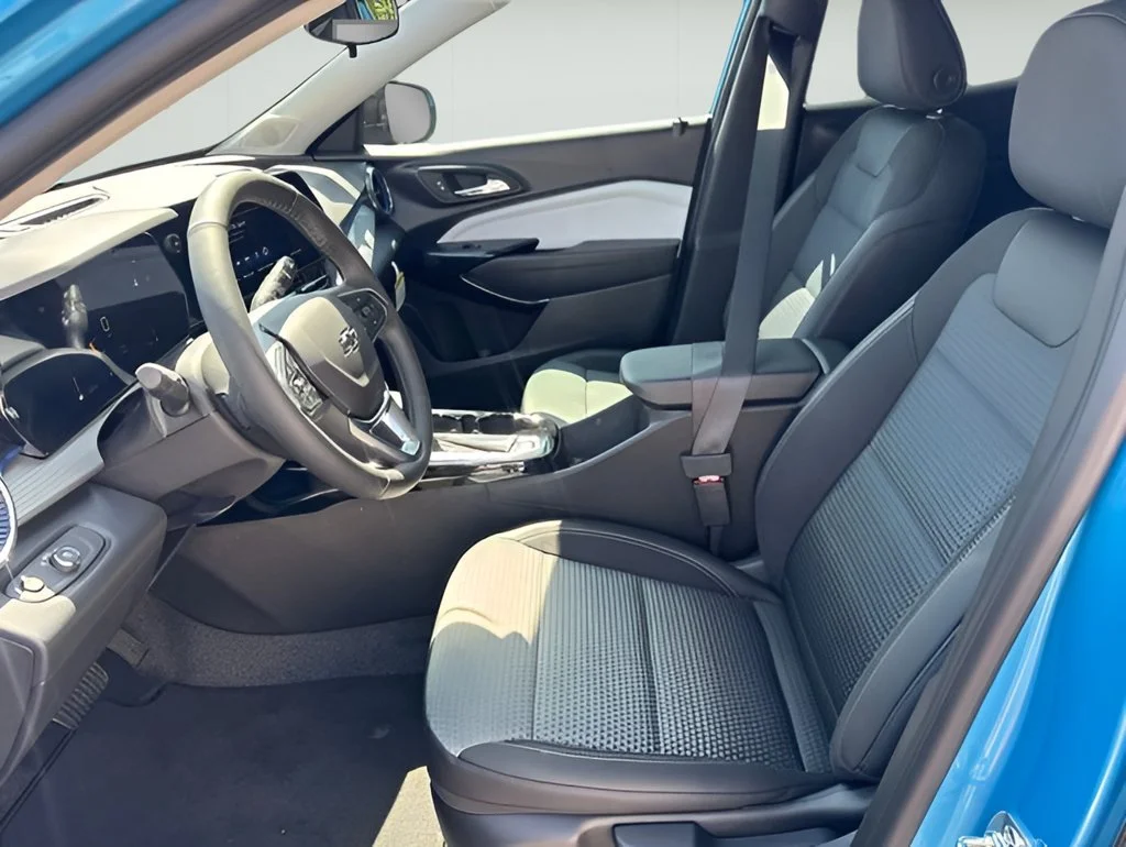New 2026 Marina Blue Metallic Chevrolet LT image 7