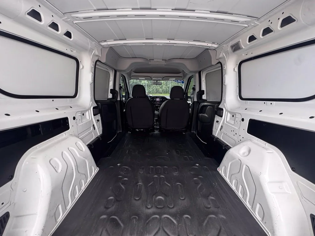 Used 2021 White Ram Tradesman image 23