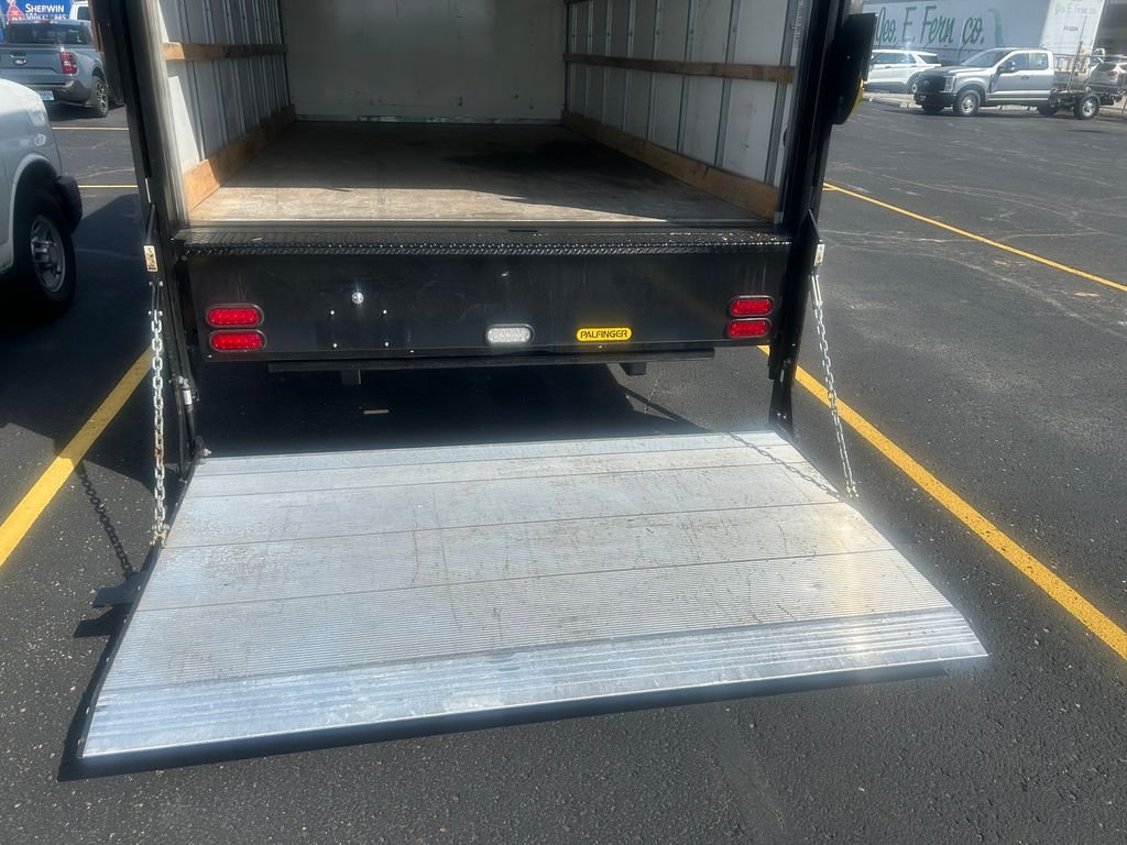 Used 2024 White Ford Base image 3