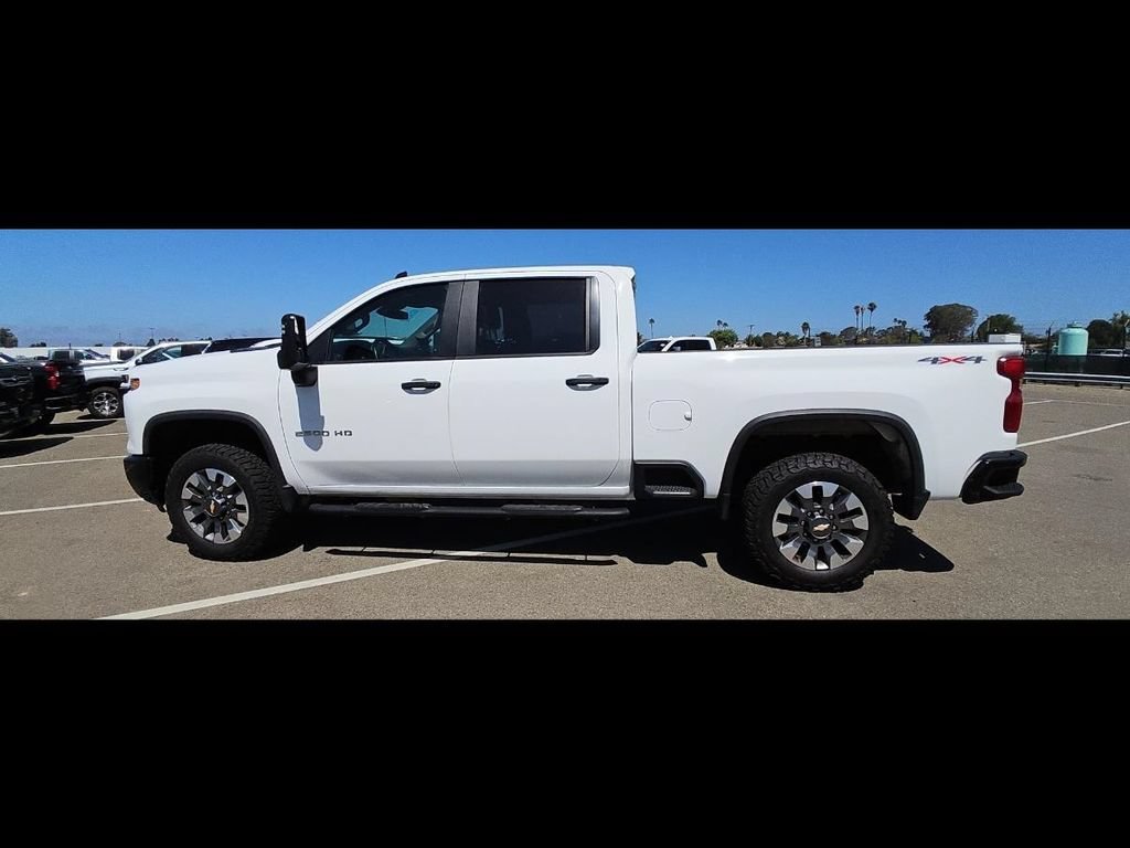 Used 2024 Summit White Chevrolet Custom image 5