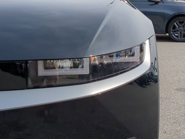 Certified Used 2023 Black Hyundai SEL image 10