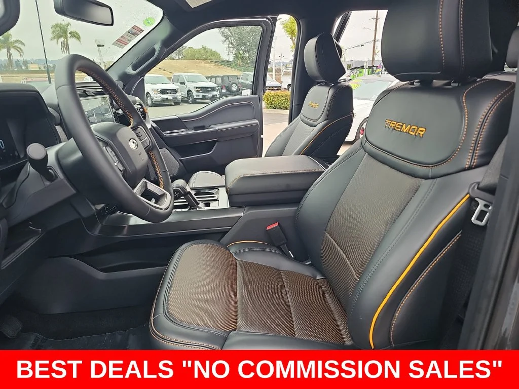 New 2026 Carbonized Gray Metallic Ford Tremor® image 14