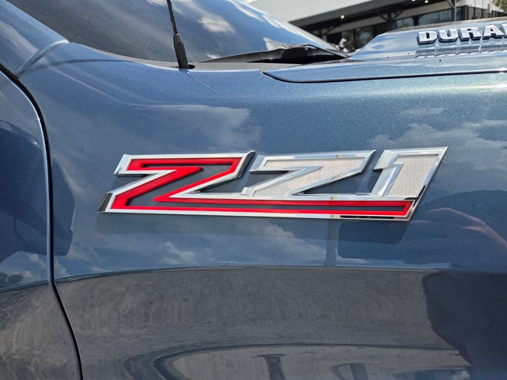 Used 2024 Blue Chevrolet LT image 4