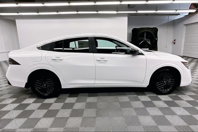 New 2026 Fresh Powder Nissan SV image 19